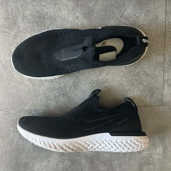 Nike Epic Phantom React Flyknit Slip-On Sneakers Women’s 10 Black - Picture 8 of 8